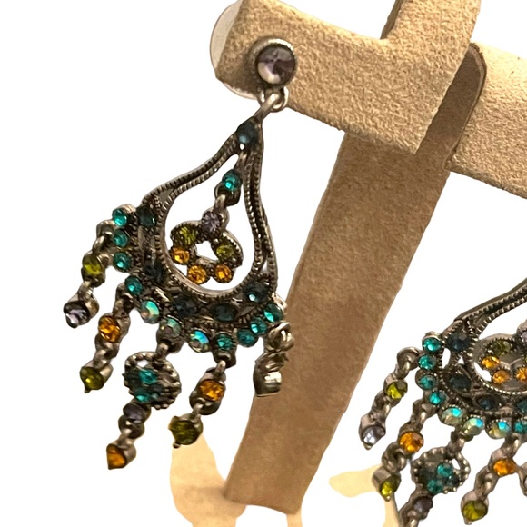 blue glass crystal fancy antiqued silver finish Kirks Folley dangle earrings - Picture 4 of 4